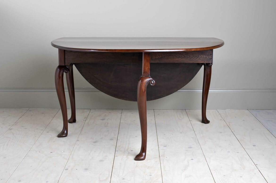Max Rollitt George III Cuban mahogany oval drop-leaf table