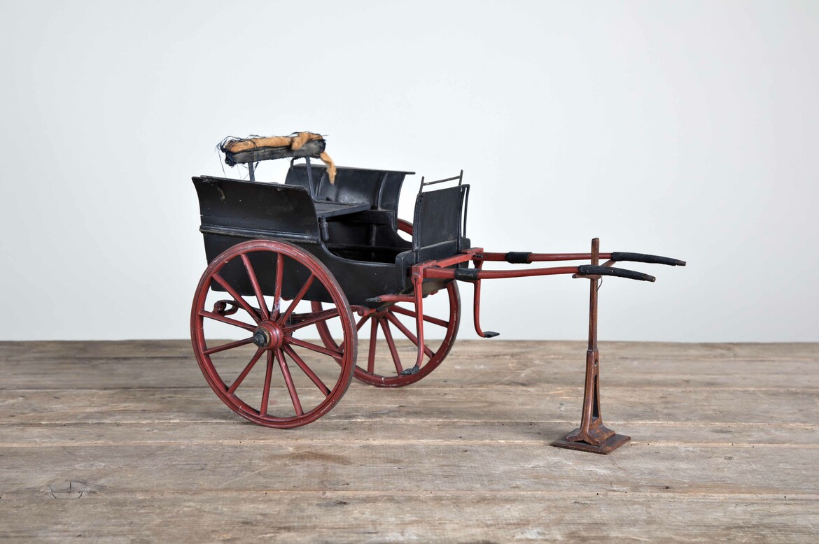 Max Rollitt antique scale model cart