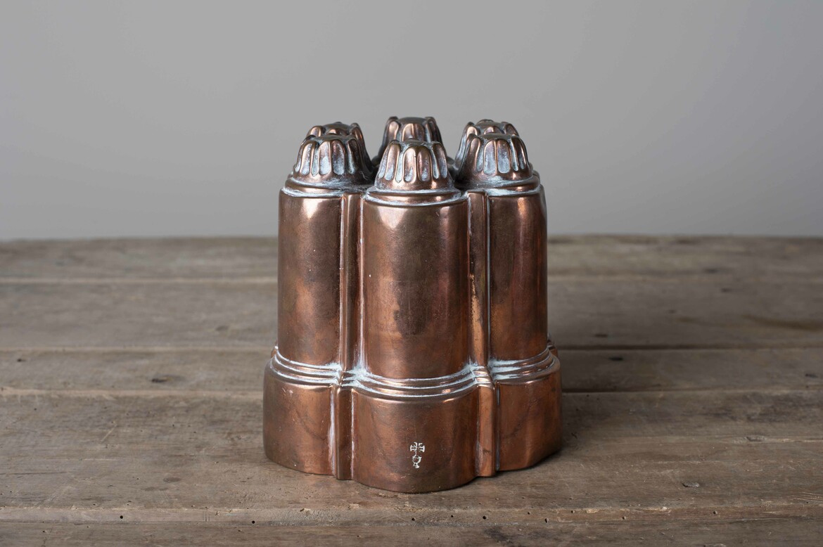 Max Rollitt antique jelly moulds