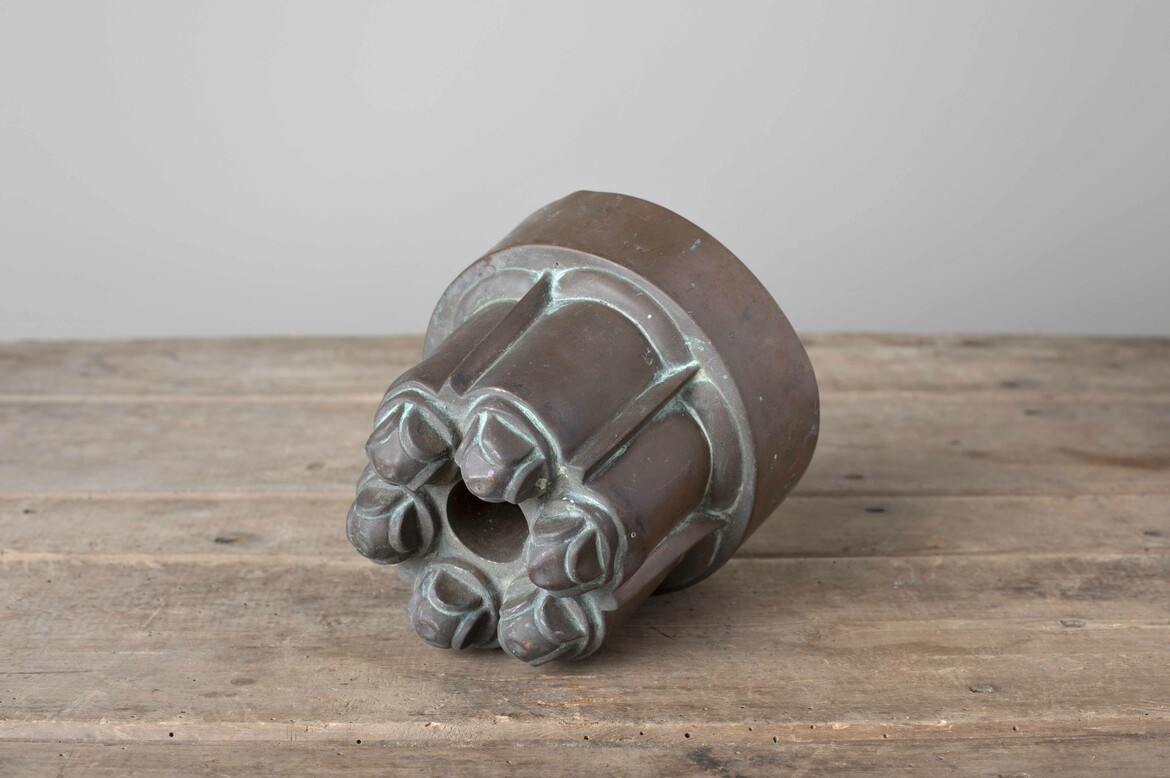 Max Rollitt antique jelly moulds